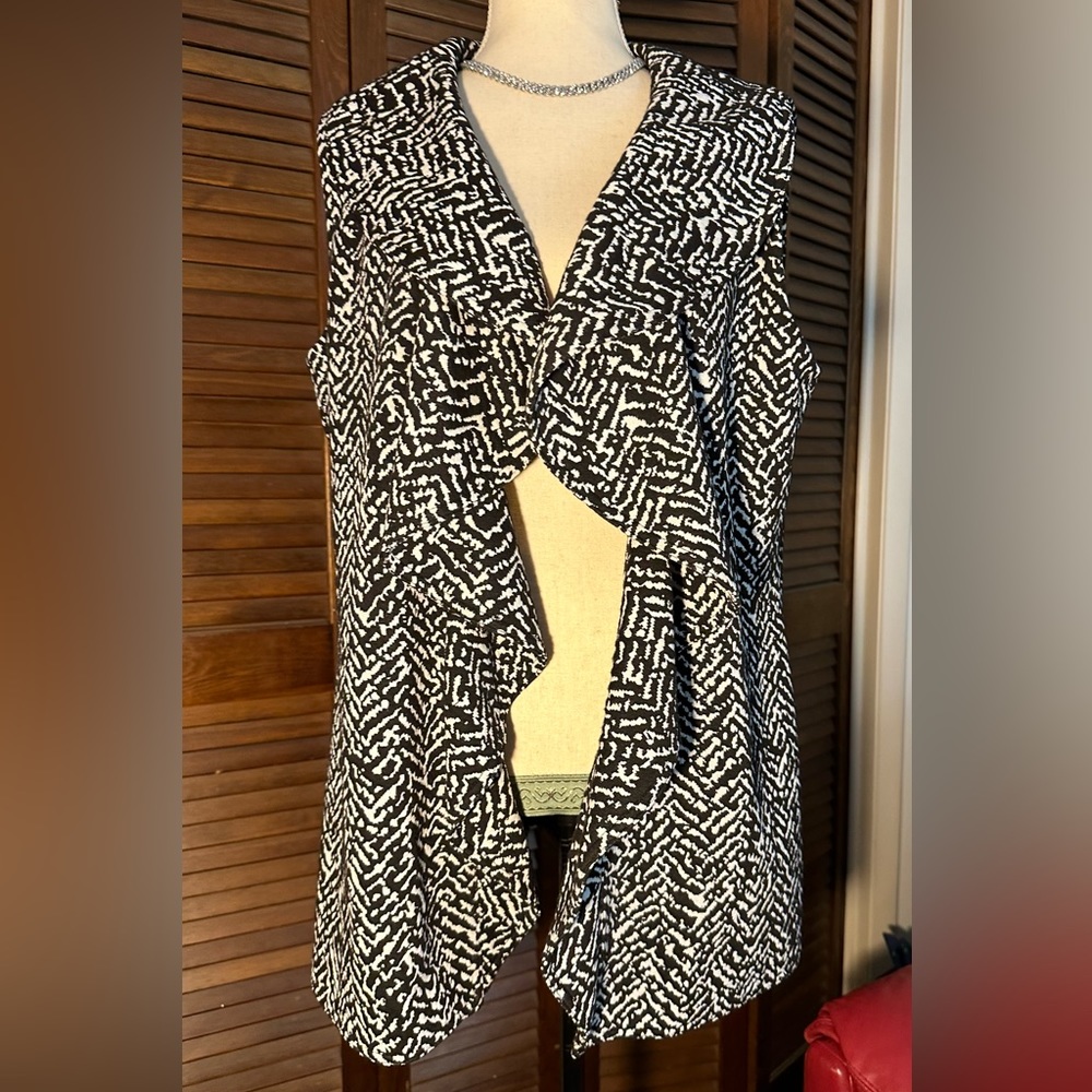Calvin Klein cardigan Size L. Black and white top can be dressy or casual.